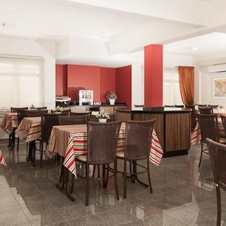 Hotel Dois H Joinville Eksteriør bilde